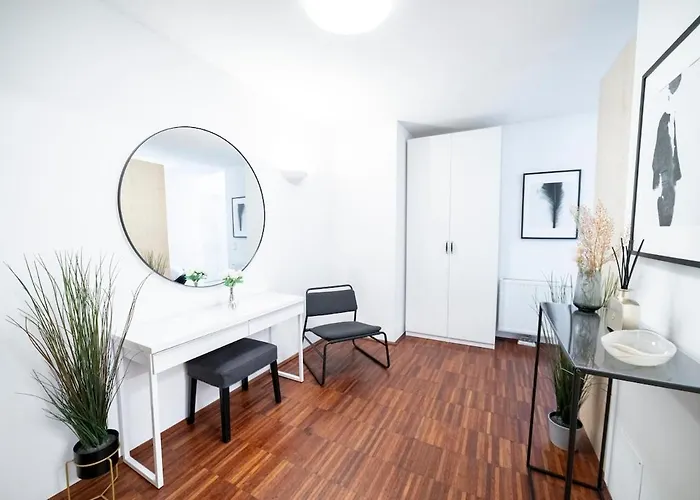 Apartment Beautiful In Vienna's Heart Old